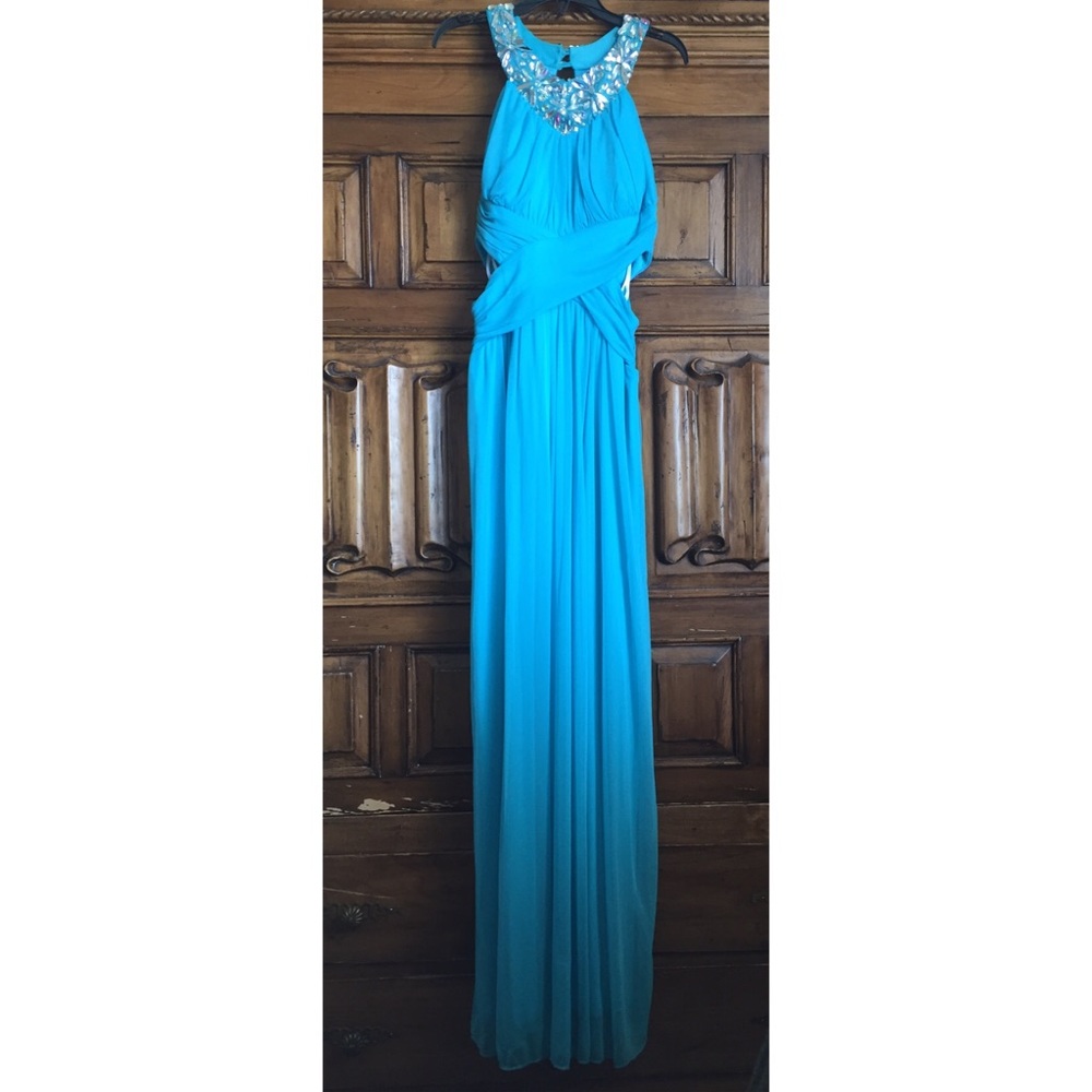Teal long dress ✨🔥